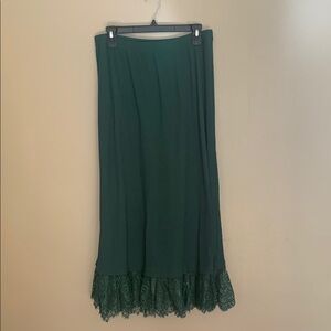 Elegant Green Lace Hem Skirt